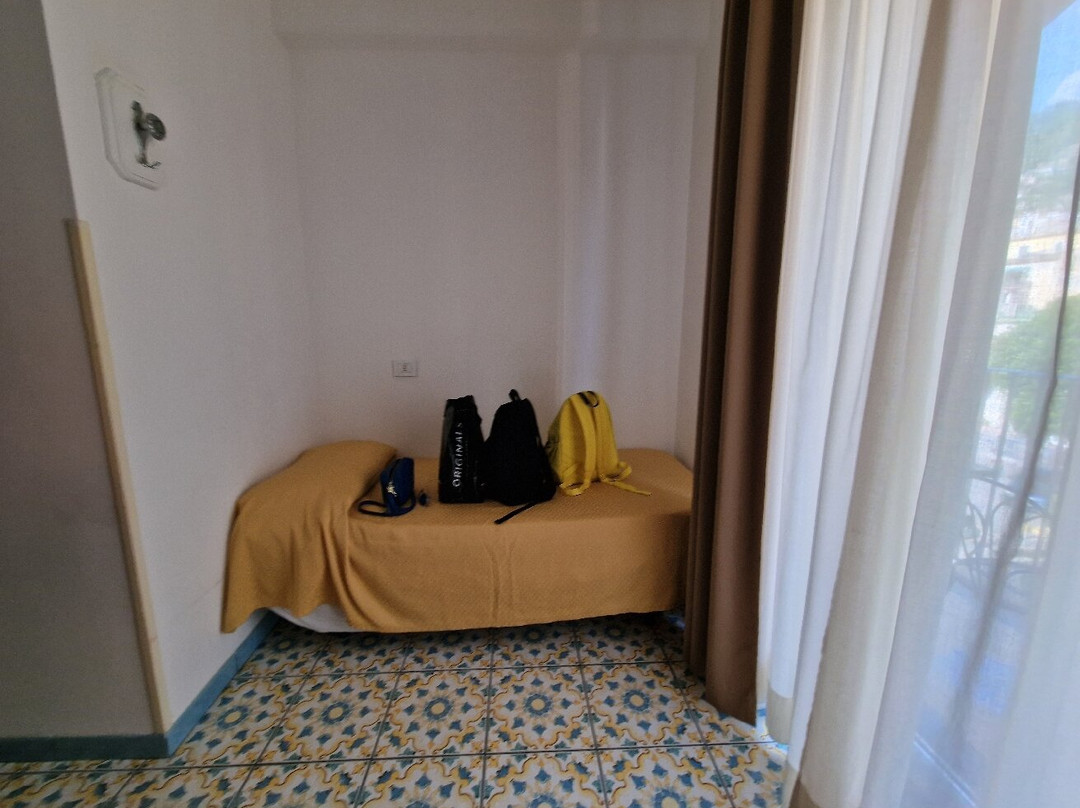Hotel 7 Bello主图