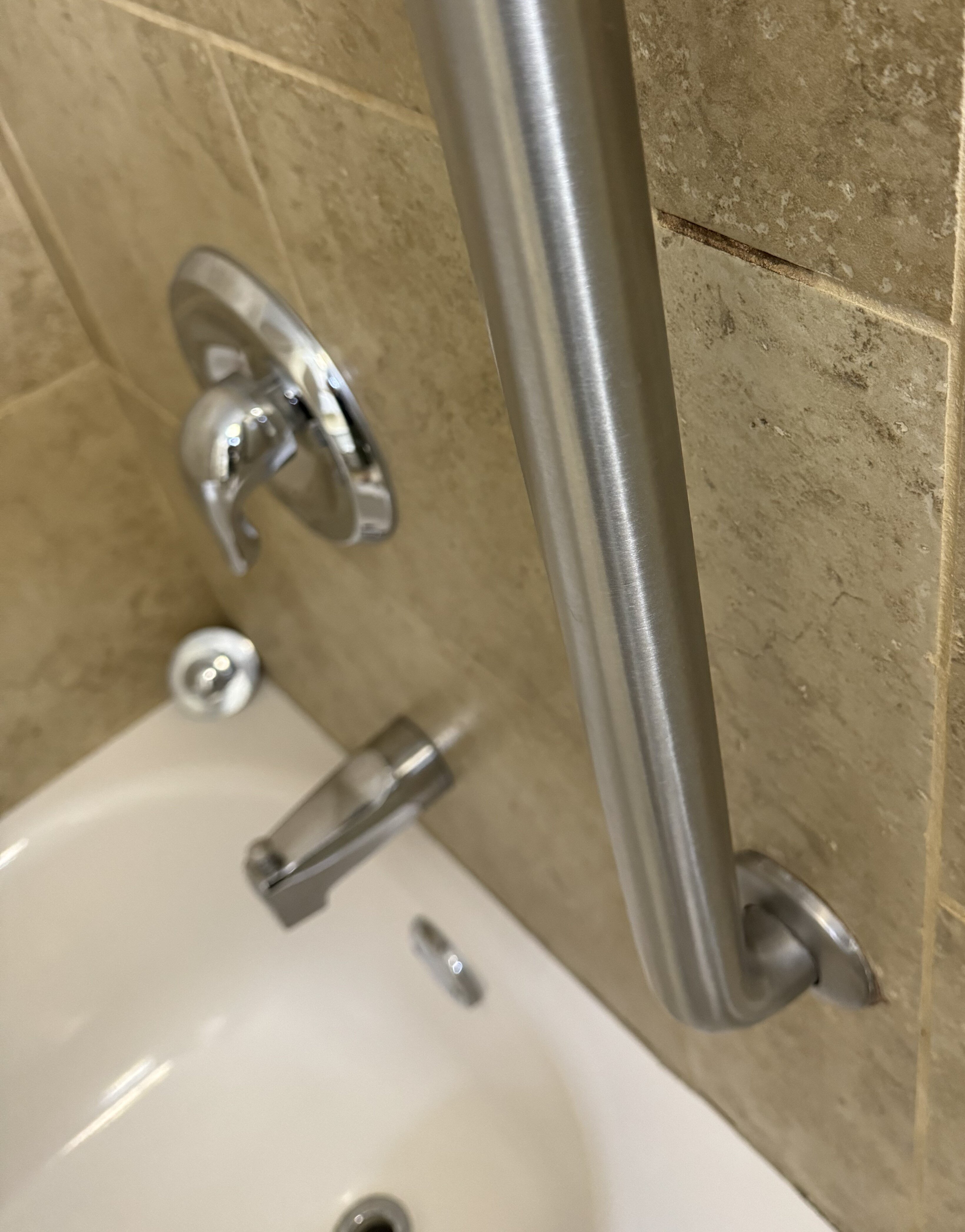 La Quinta Inn & Suites by Wyndham Dickinson-浴室