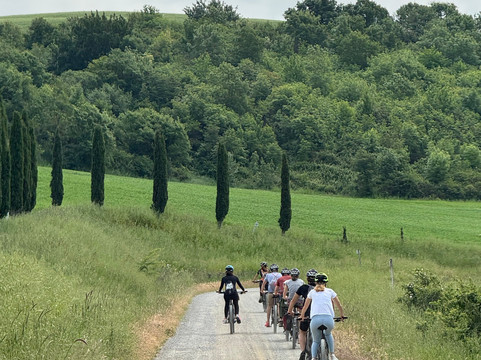 Biking Tuscany Tour-Peccioli必去景点