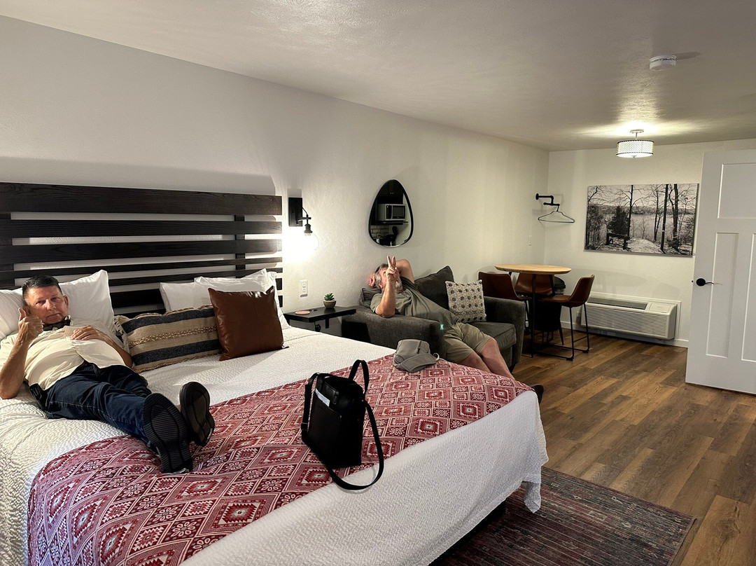 The Lakehouse Inn at Sledd Creek主图