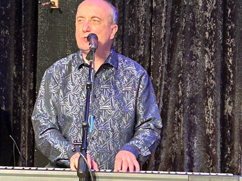 Absolutely Country, Definitely Gospel-布兰森必去景点