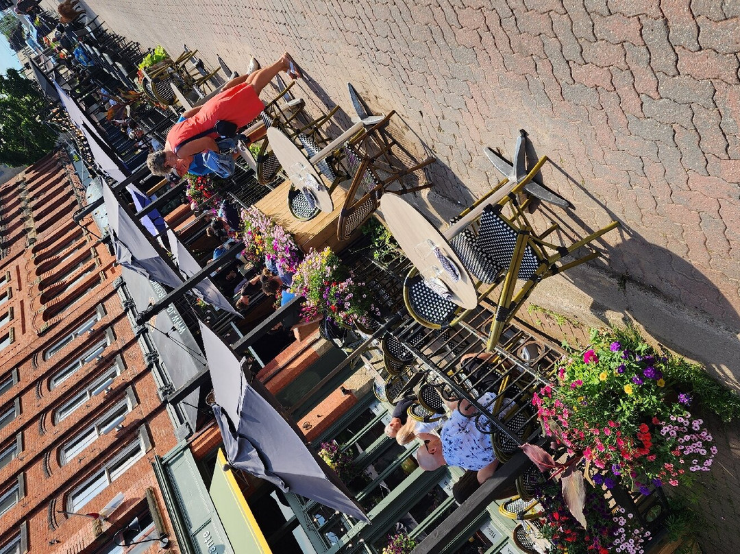 Victoria Row-夏洛特镇必去景点