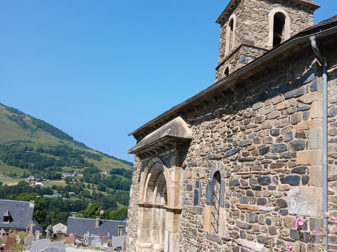 Eglise Notre-Dame-de-l'Assomption-Azet必去景点