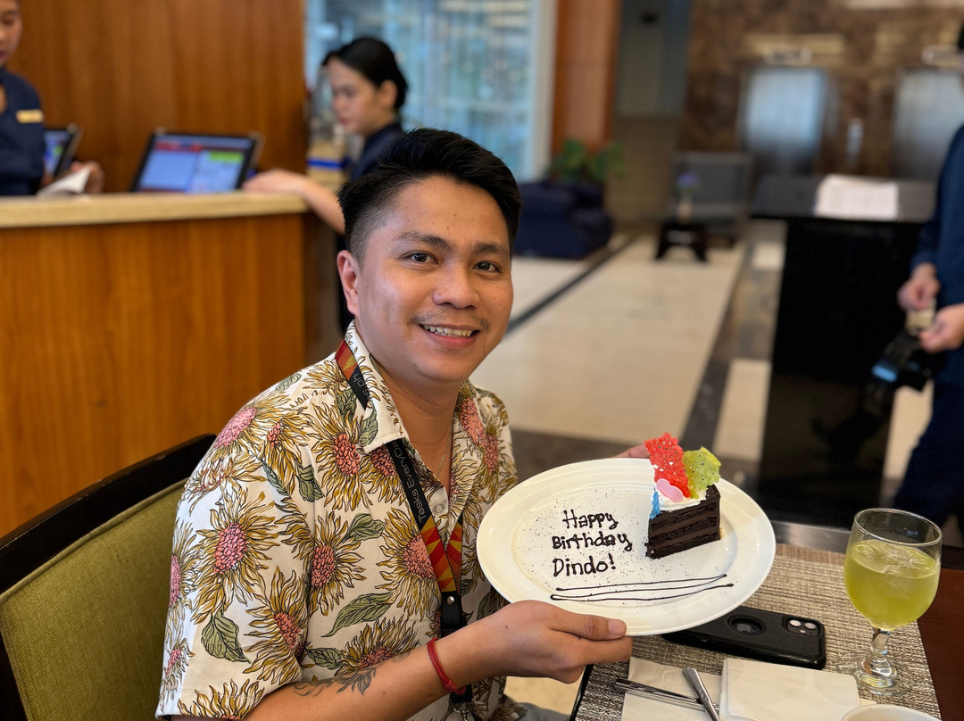 哈罗兹酒店主图