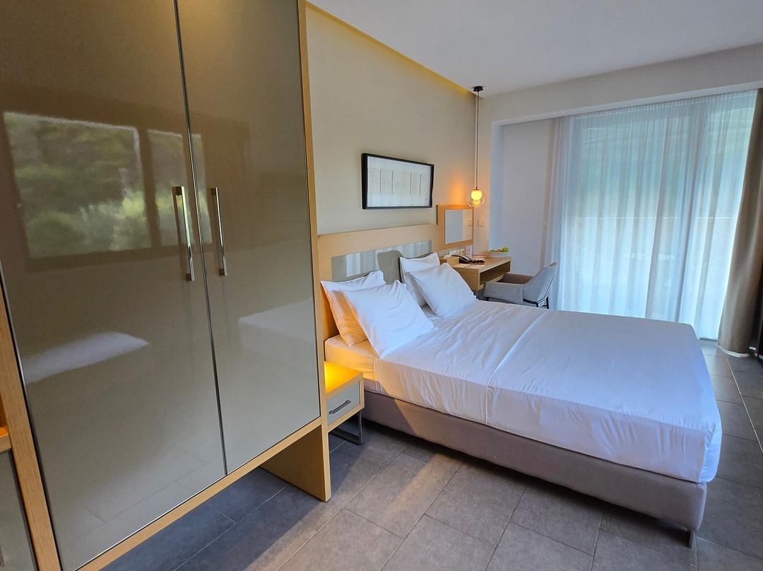 Margarita Sea Side Hotel主图