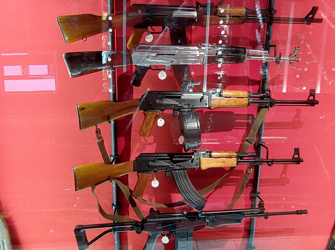 Musee Canadien De l’Arme Et Du Bronze-Granby必去景点