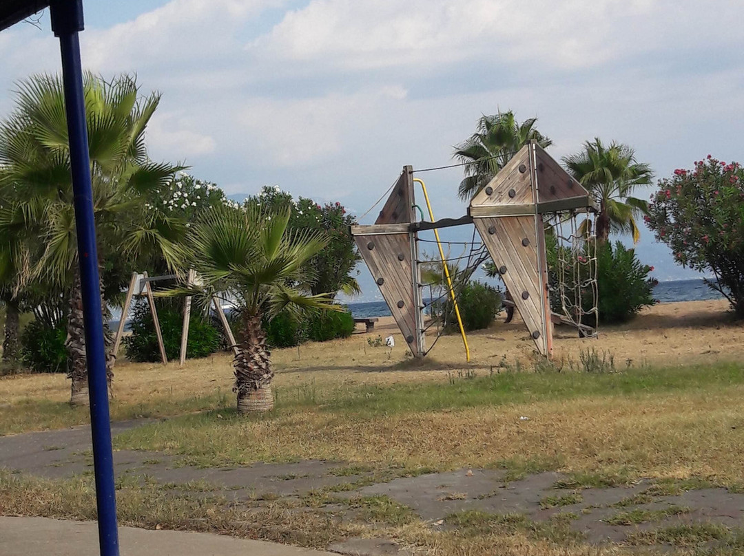 Paralia Boukas-Messini必去景点