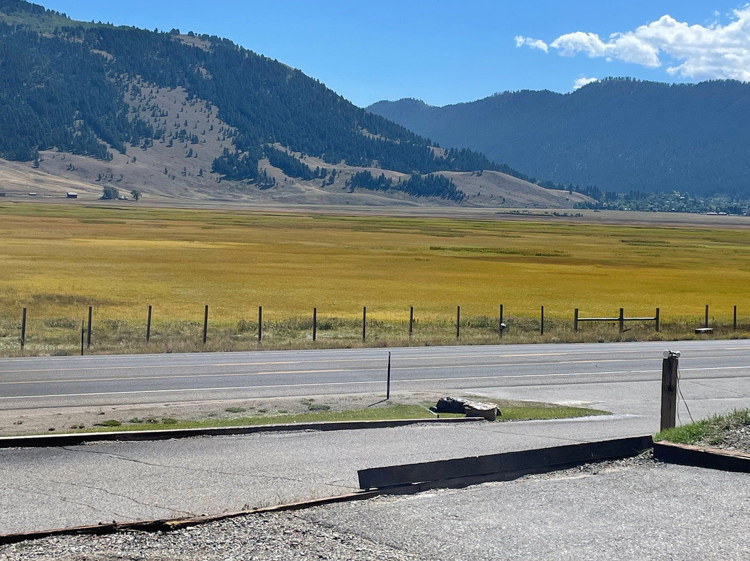 糜鹿保护区酒店主图