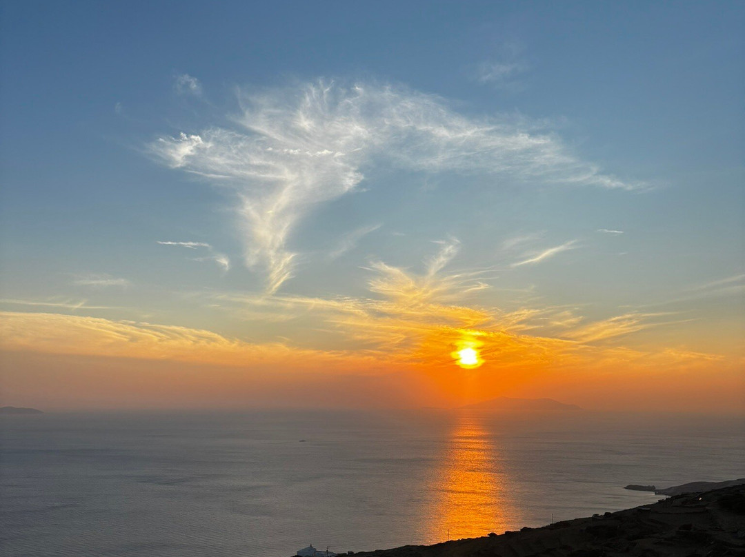 Under the Sun Cycladic Village主图