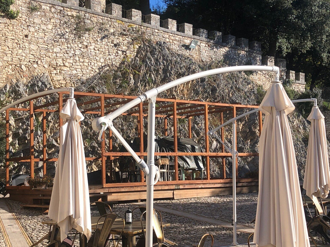 Castello Nobili Vitelleschi-Labro必去景点