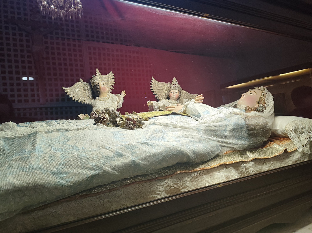 圣德雷莎修道院及殖民艺术博物馆-阿雷基帕必去景点