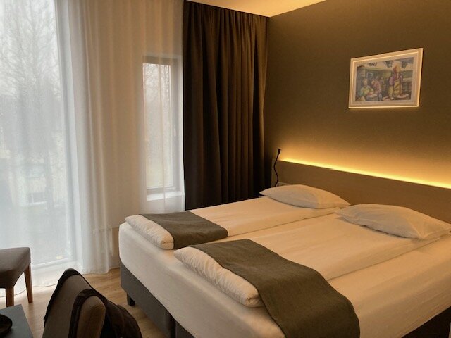 Hotel South Coast-客卧