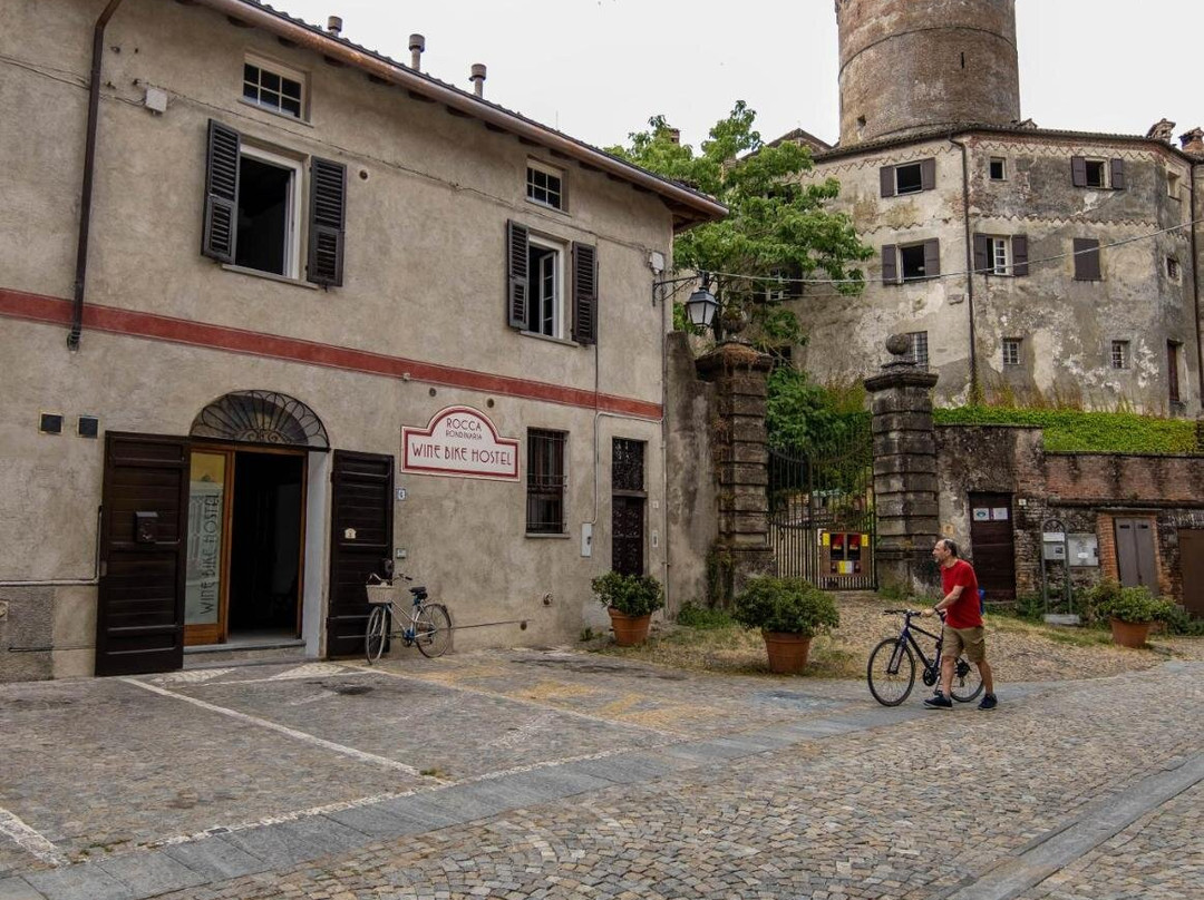 WineBikeHostel