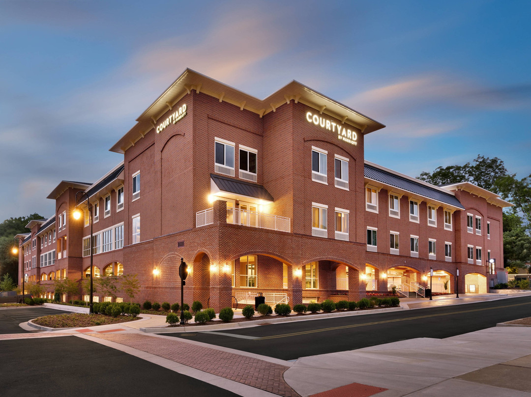Courtyard by Marriott Atlanta Duluth Downtown主图