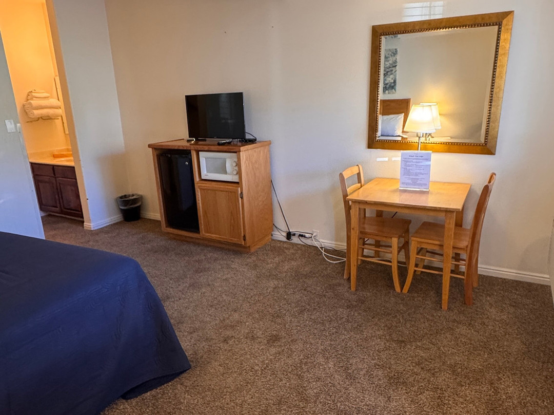 Temple View Lodge主图