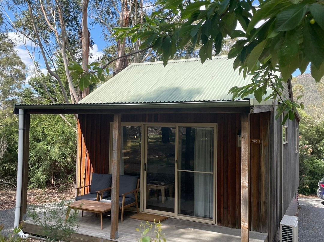 度阿顿斯度假村酒店主图