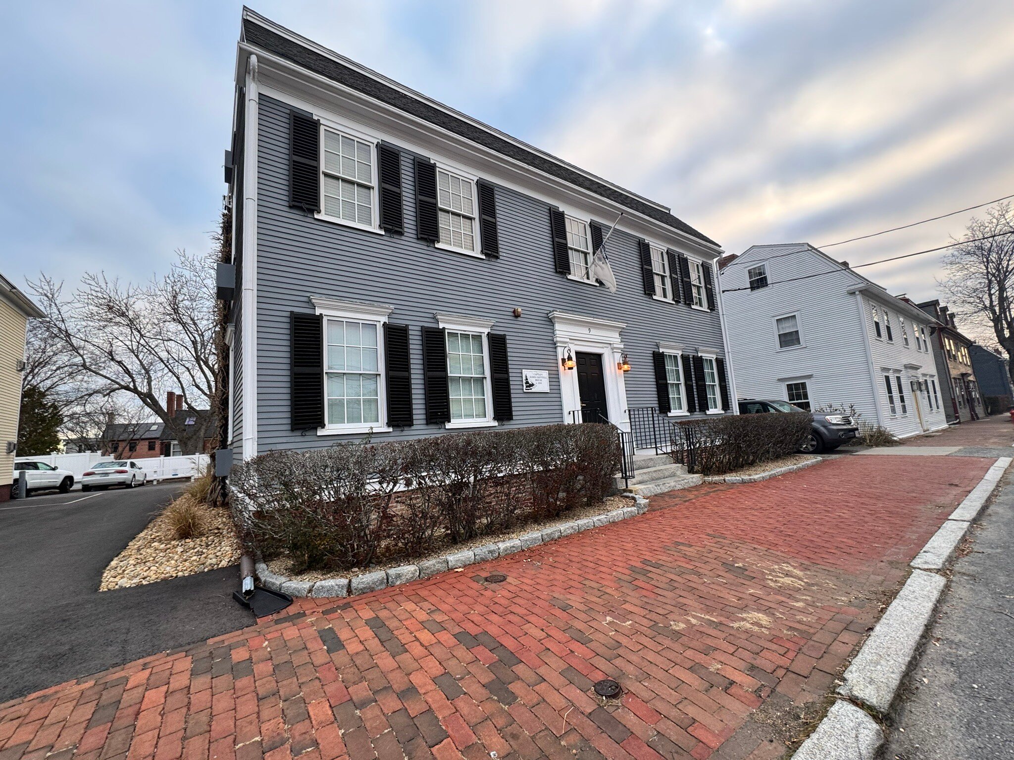 Essex Street Inn & Suites-官方