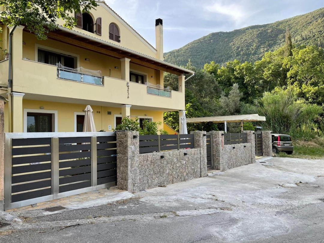 Natashas Apartments