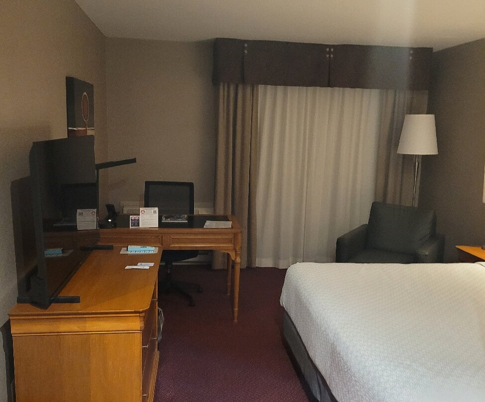 爱瑞斯特卡特贝斯特韦斯特PREMIER酒店主图