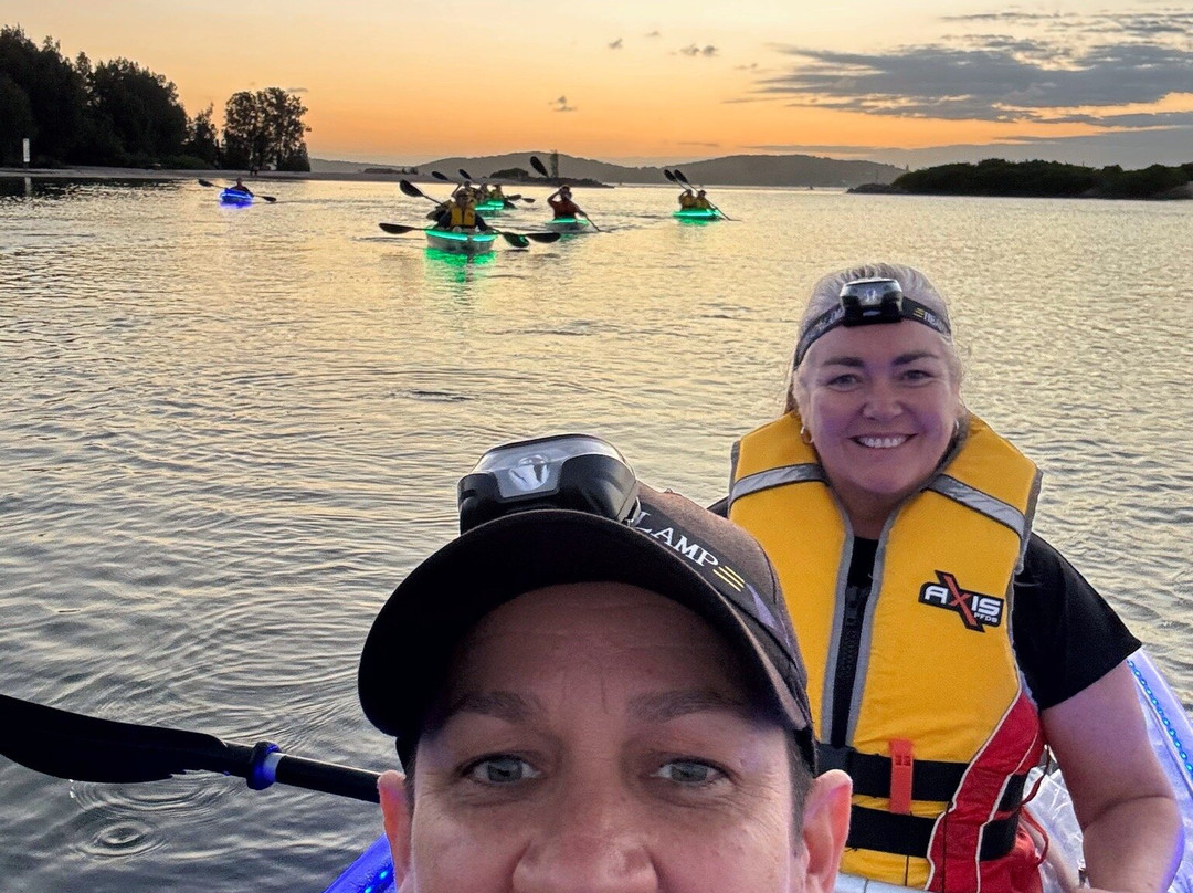 Showtime Kayaking-麦觉理湖必去景点