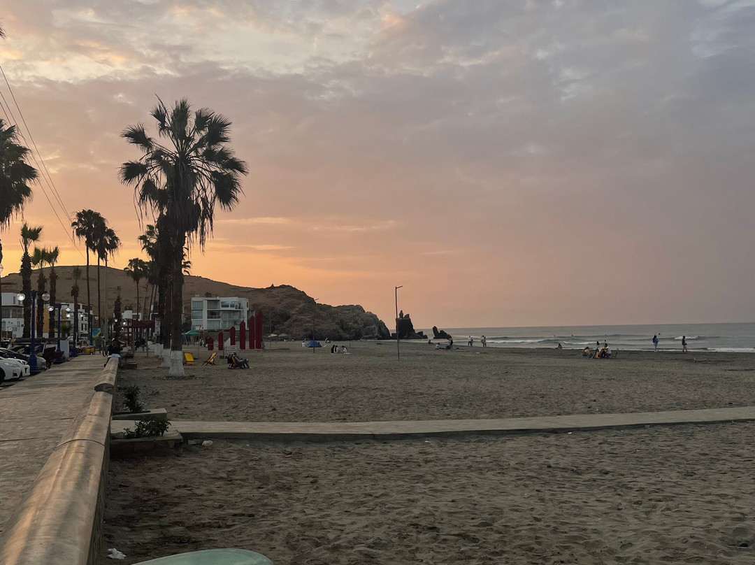 On The Wave | Surf In Peru With A Local-利马必去景点