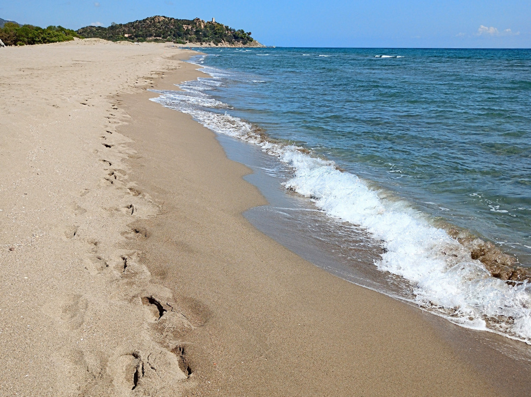 Colostrai Beach-Muravera必去景点