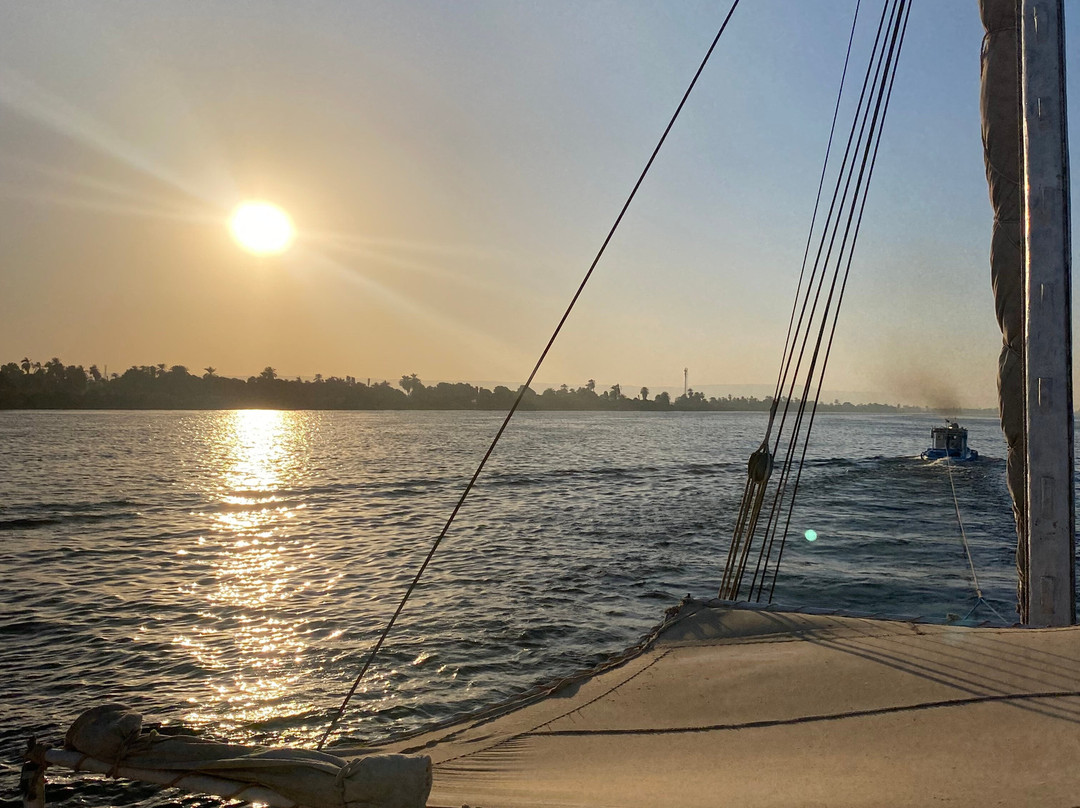 Royal Cleopatra Dahabiya Nile cruise-Esna必去景点