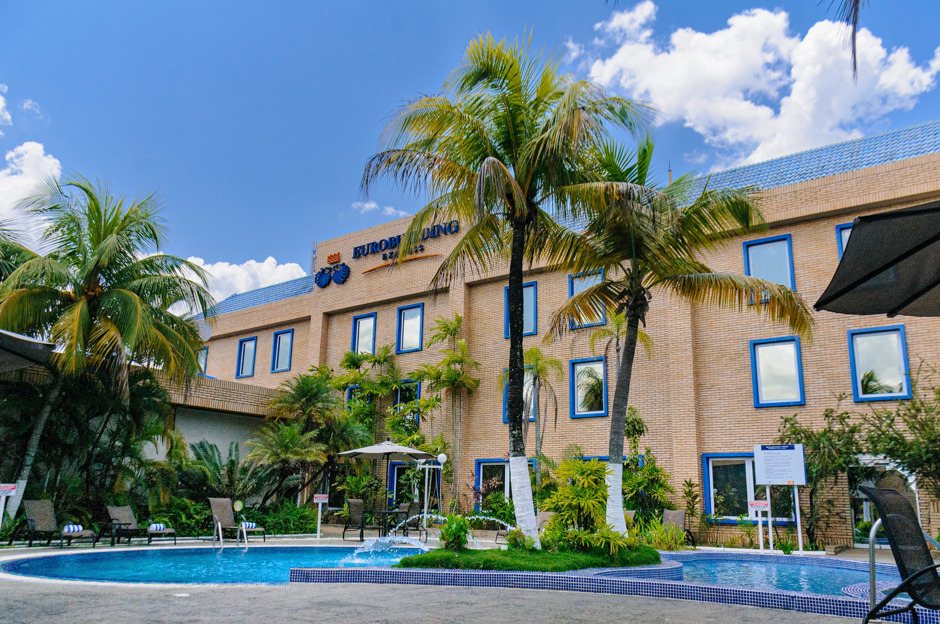 Eurobuilding Express El Tigre-泳池