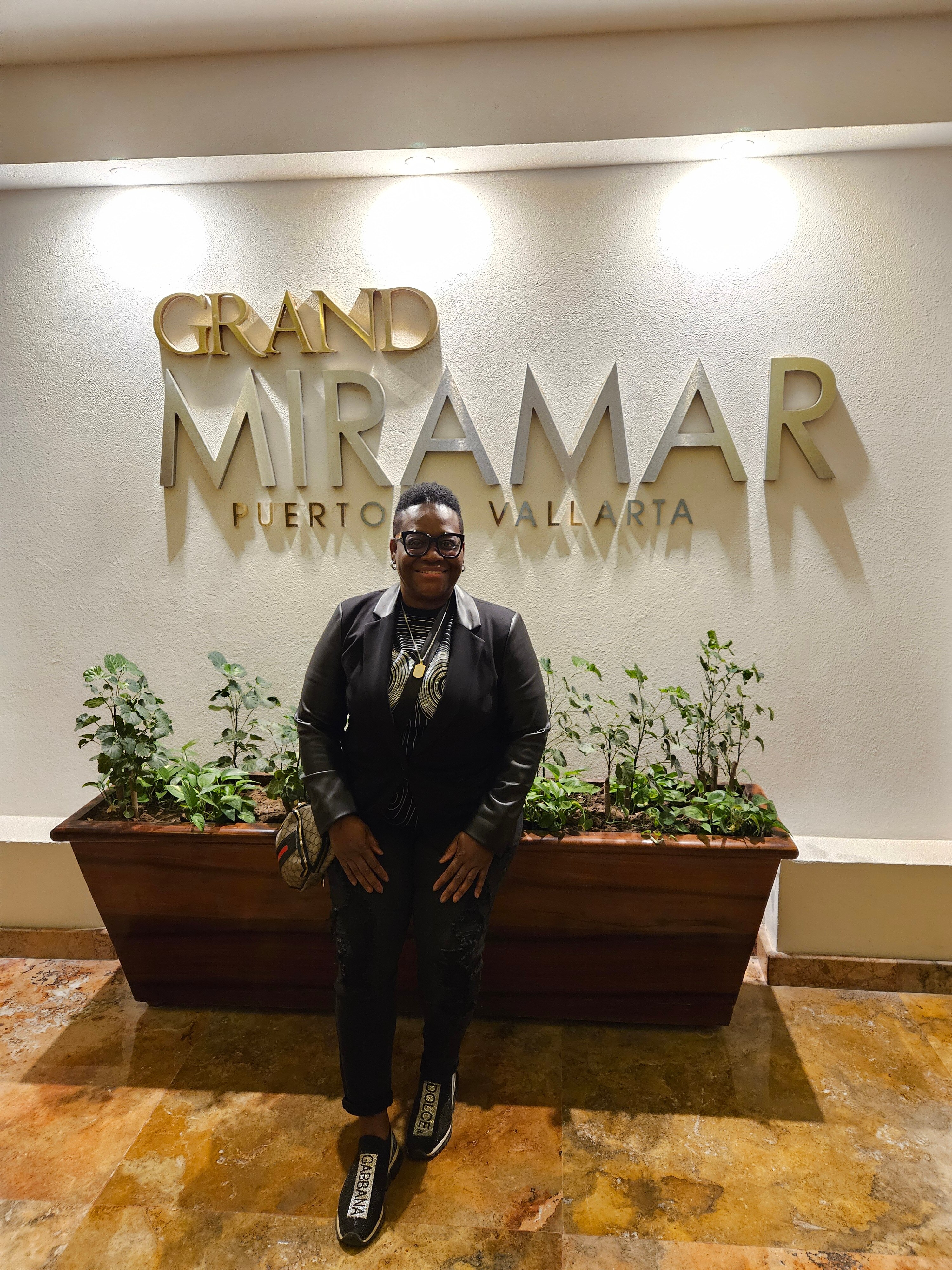 Grand Miramar All Luxury Suites & Residences-浴室