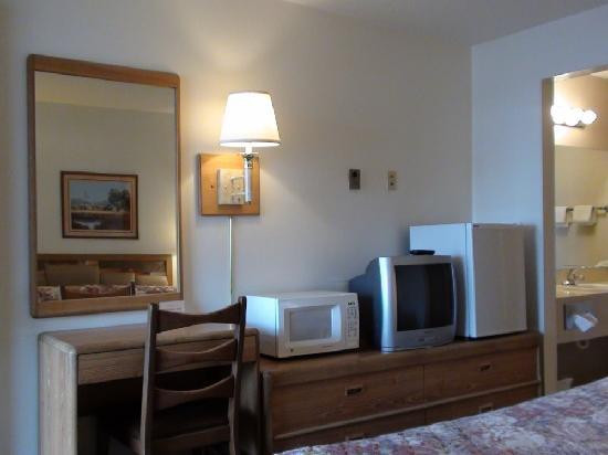 Royal Motor Inn主图