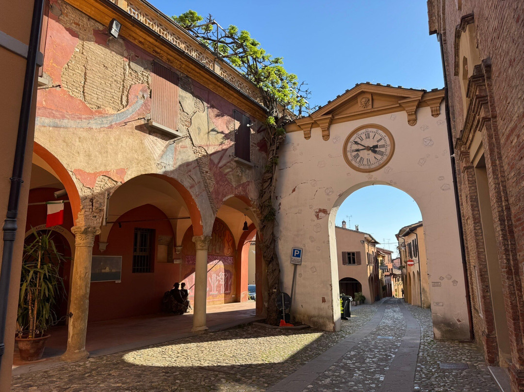 Murales di Dozza景点图片