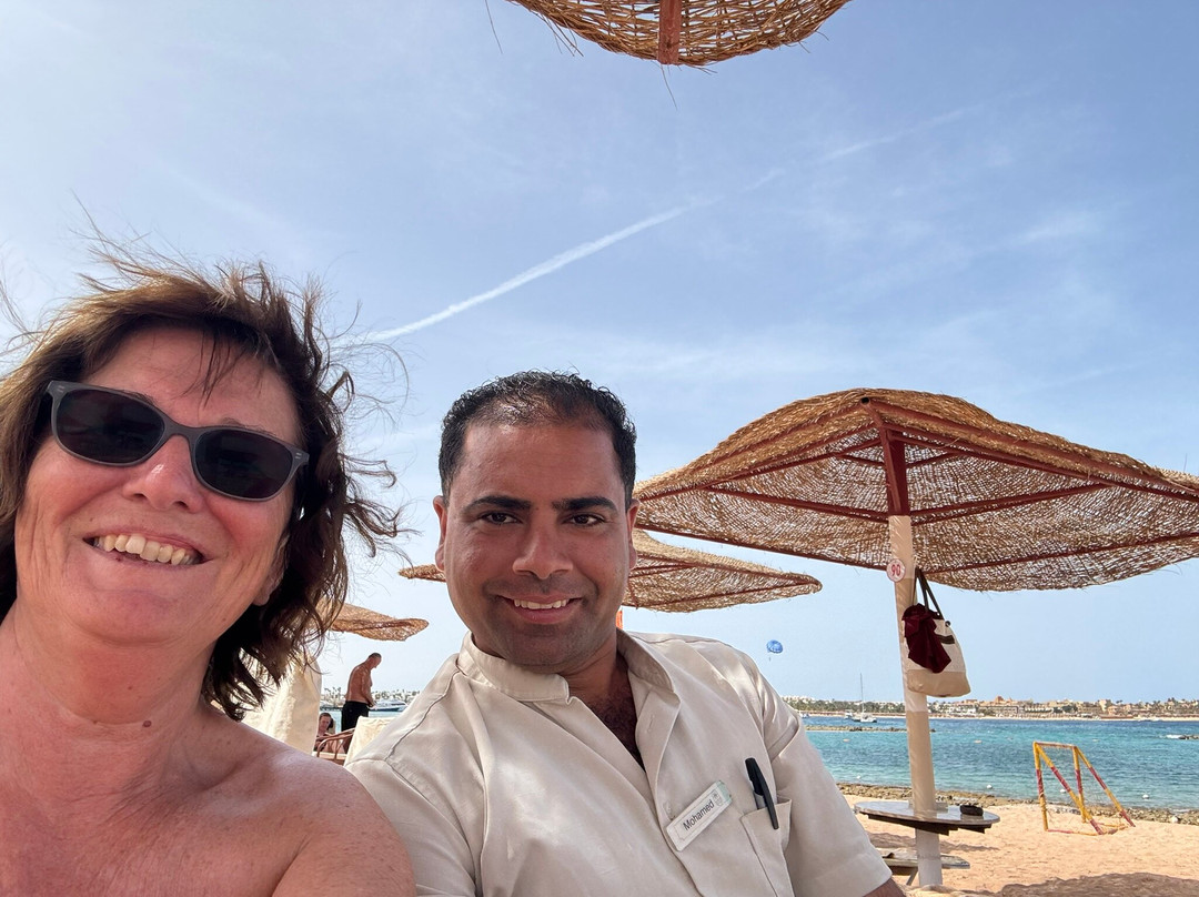 伊贝罗泰尔马卡迪海滩酒店主图