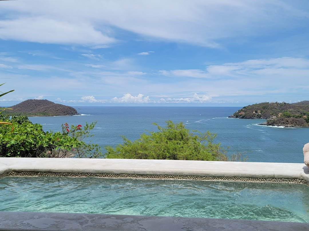 Tentaciones Hotel & Lounge Pool主图