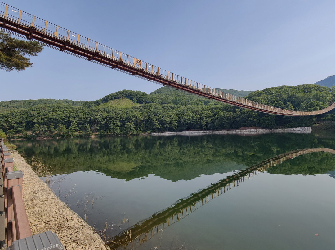 Gamaksan Chulleong Bridge-坡州市必去景点