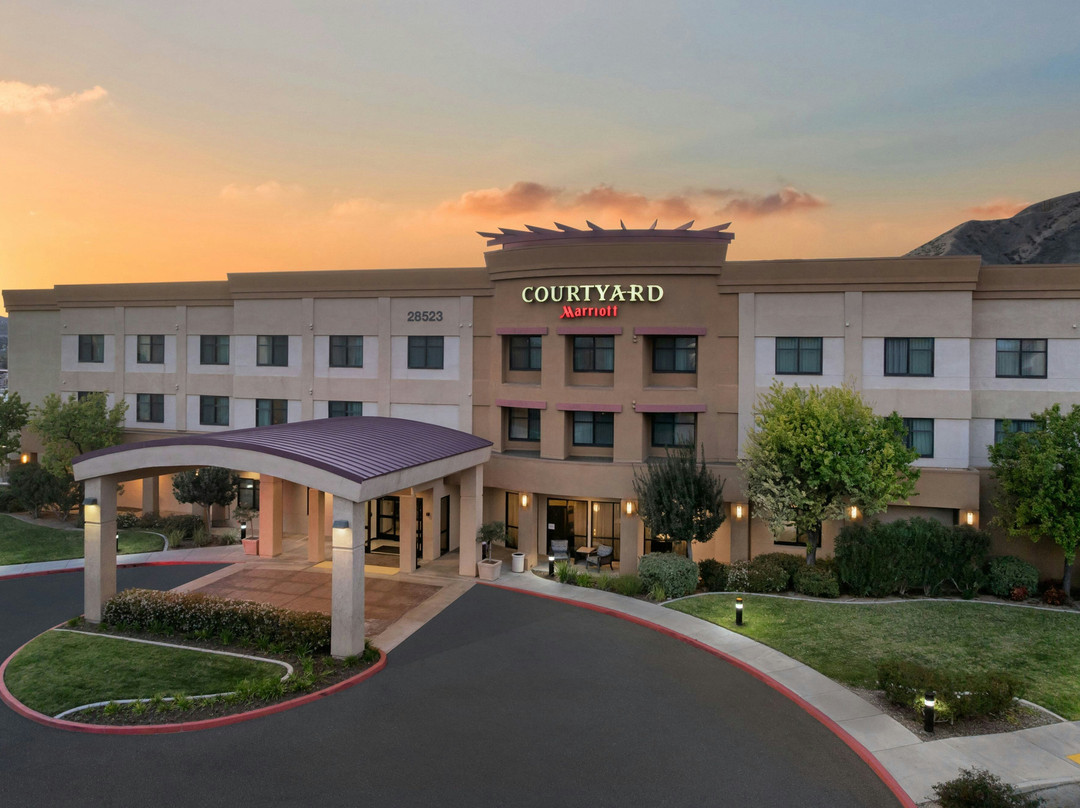 圣克拉丽塔酒店住宿-Courtyard by Marriott Santa Clarita Valencia