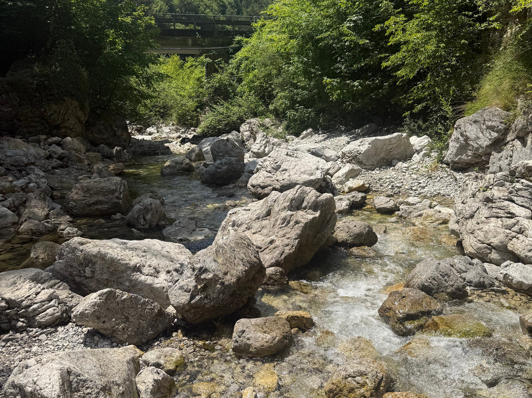 Cascata d'Ampola-Storo必去景点