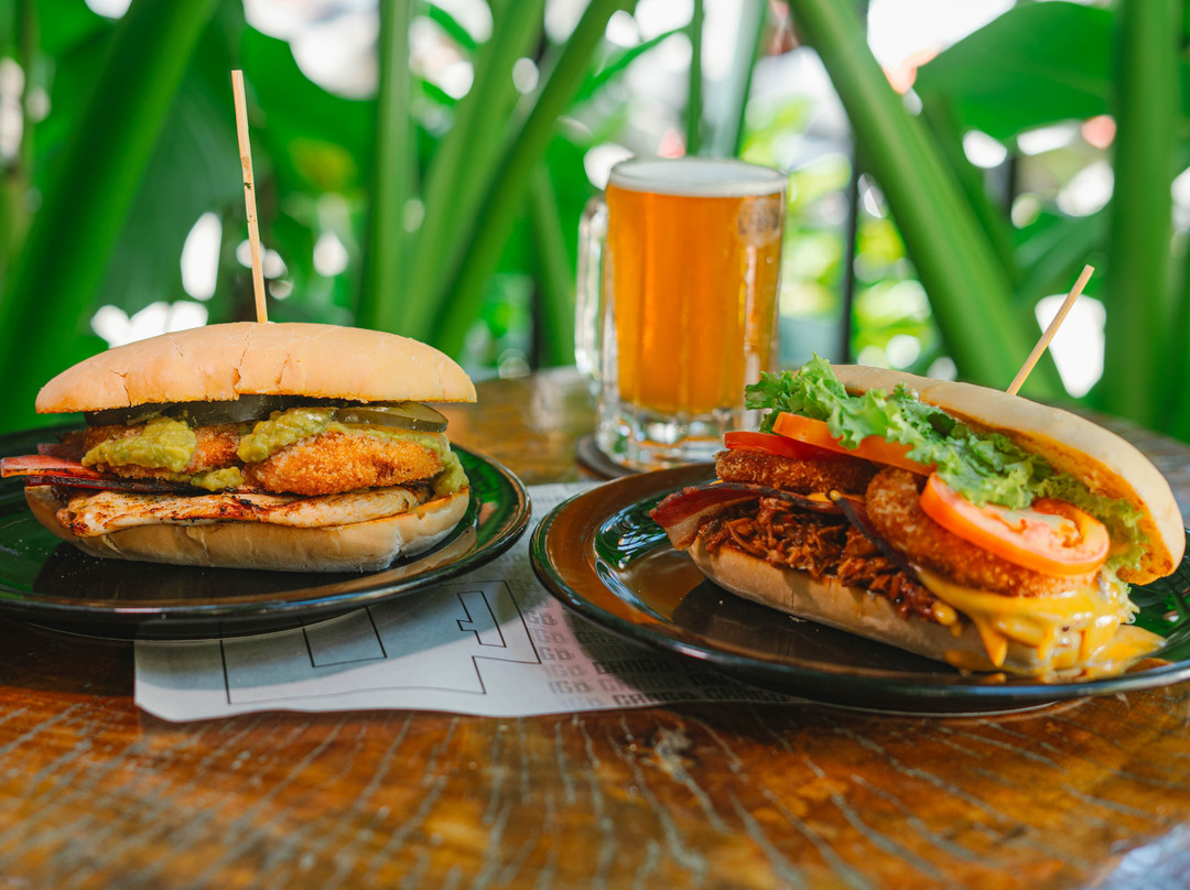 Cargo Beer Burger & Grill