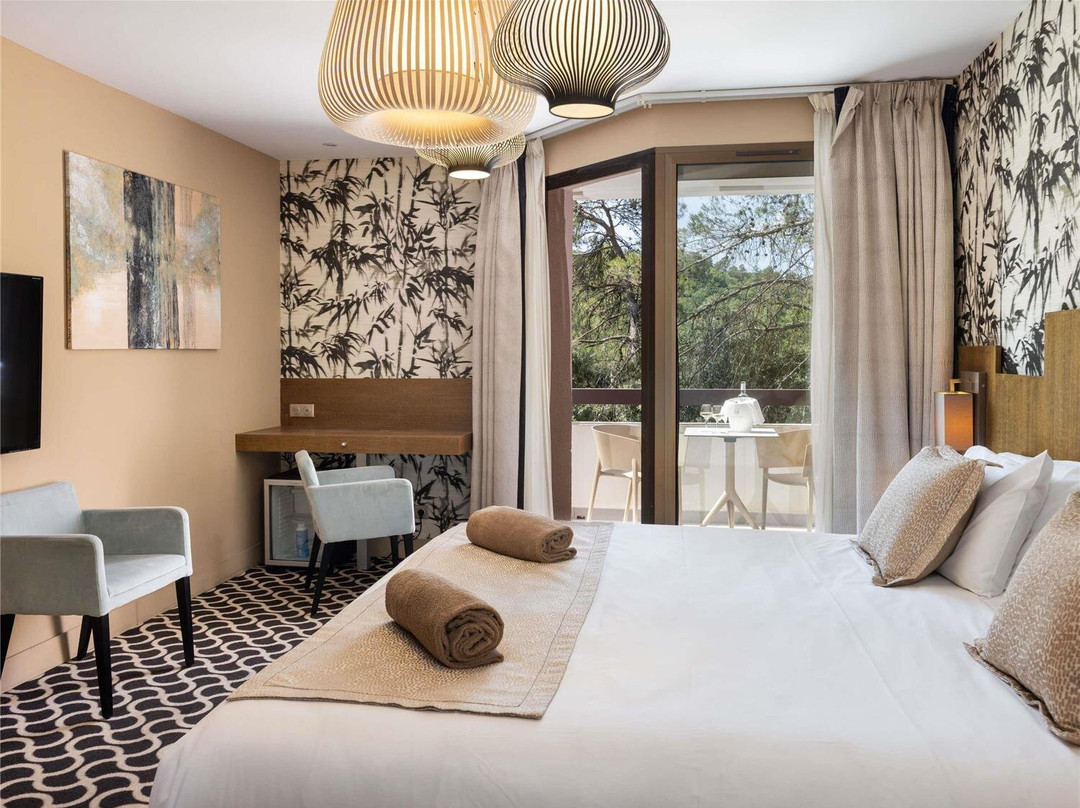 Mercure Brignoles Golf de Barbaroux主图