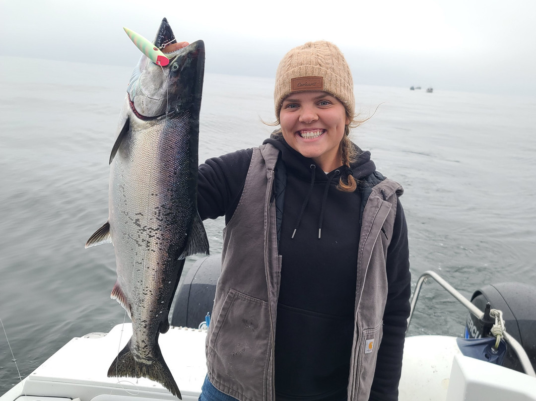Marcus Kennett Fishing Charters-Port Renfrew必去景点