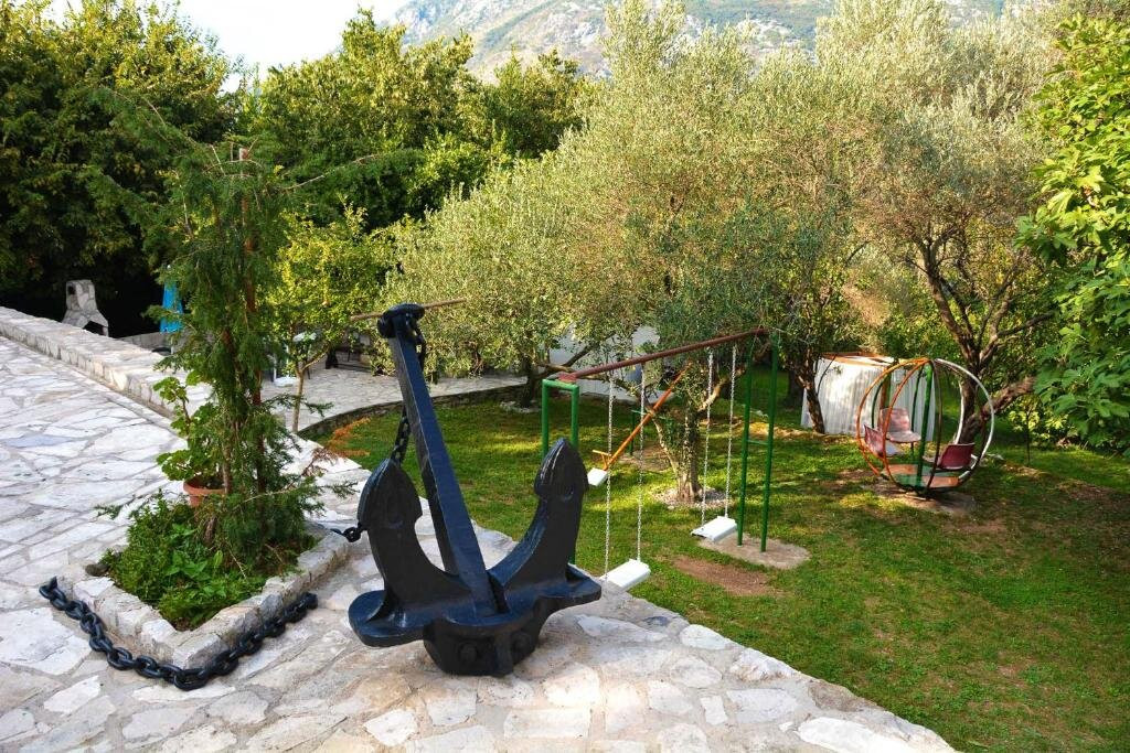 Step to Kotor Bay Stoliv主图