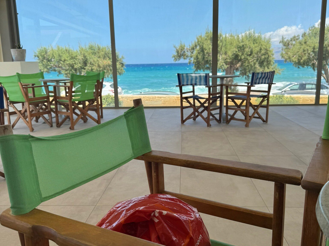 Viglia Beach Apartments主图