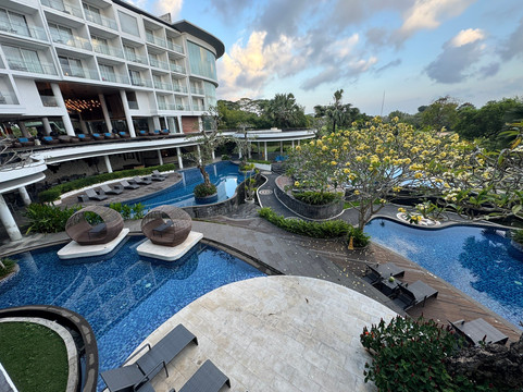 培卡图瑞士贝尔度假村主图