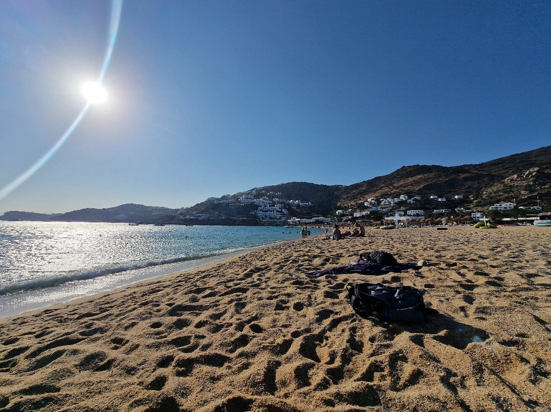 Mylopotas Beach-埃欧斯岛必去景点