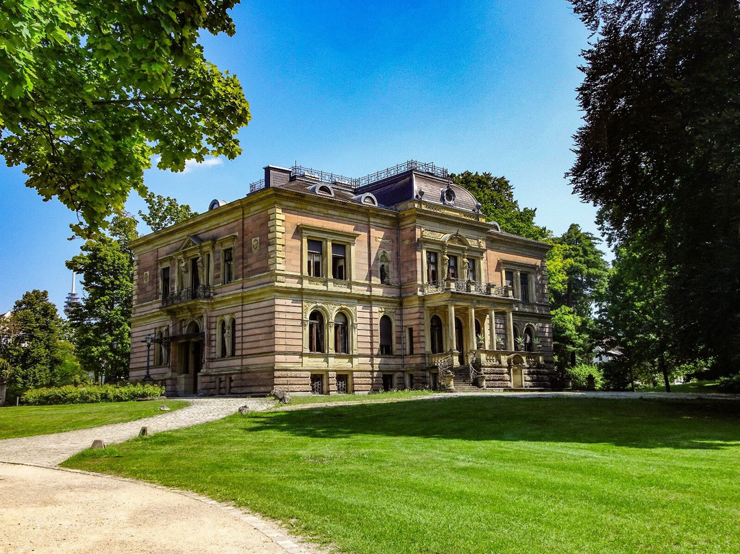 Graf von Faber-Castell'sches Schloss-Stein必去景点