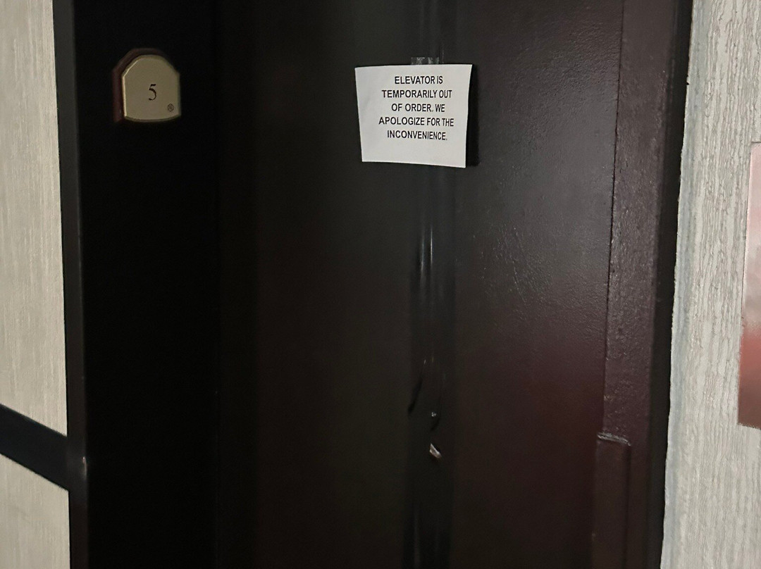 Crowne Plaza Cleveland Airport By IHG主图