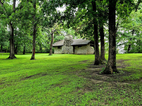 Sharon Bluffs state park-Centerville必去景点