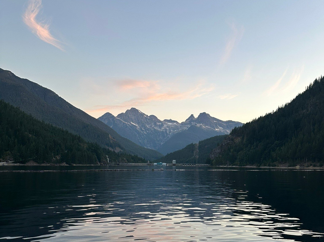 Ross Lake Resort主图