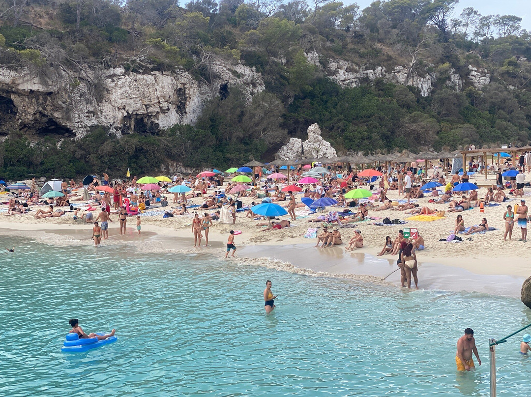 Cala Llombards-桑塔尼必去景点