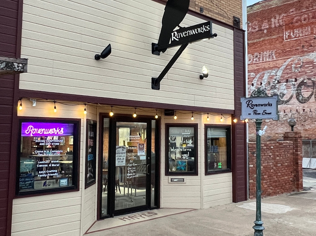 Ravenworks on Pecan Street-Coleman必去景点