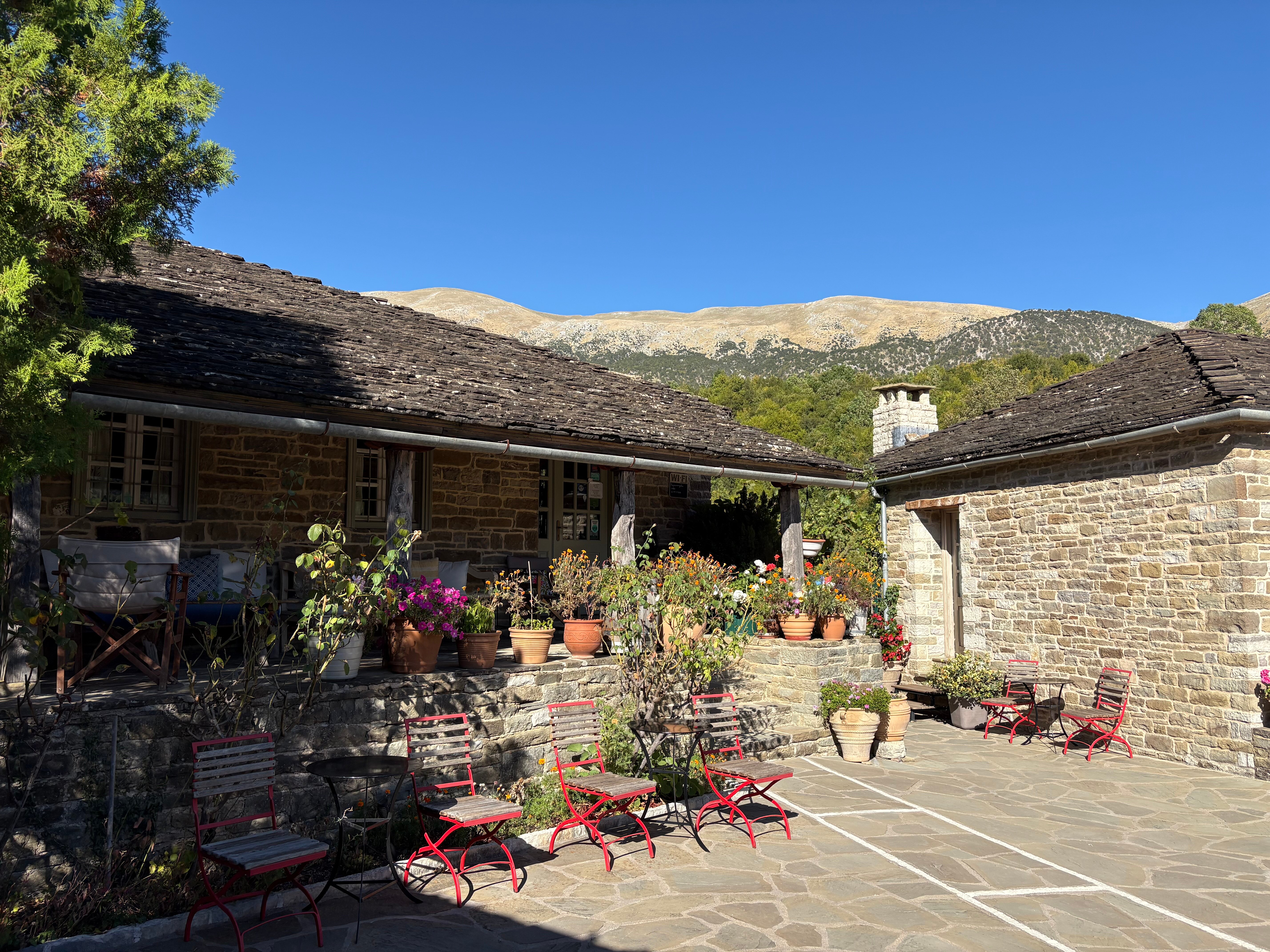 Papaevangelou Hotel-官方